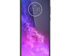 Motorola One Zoom
